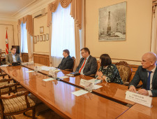 губернатор Алексей Островский провел совещание по вопросам инвестиционного развития Смоленской области - фото - 1