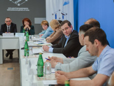 губернатор Алексей Островский провел «пилотное» заседание Клуба стратегических инициатив Смоленской области - фото - 1