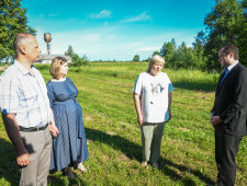 губернатор Алексей Островский поручил построить новый ФАП в деревне Вязгино Смоленского района - фото - 1