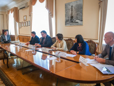 губернатор Алексей Островский провел совещание по вопросам инвестиционного развития Смоленской области - фото - 1