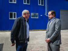 губернатор Алексей Островский ознакомился с работой предприятия «АЛДИ» в Смоленском районе - фото - 1