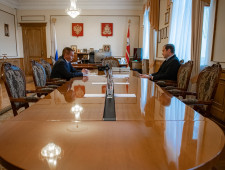 губернатор Алексей Островский обсудил с главой города Смоленска вопросы подготовки к празднованию 1160-летия Смоленска - фото - 1