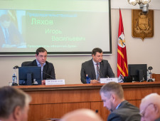 губернатор Алексей Островский принял участие в 40-м заседании Смоленской областной Думы - фото - 1