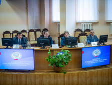 губернатор Алексей Островский принял участие в торжественном заседании коллегии УФНС России по Смоленской области - фото - 1