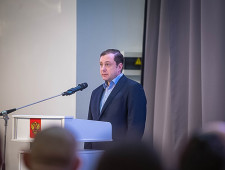 губернатор Алексей Островский выступил на открытии VI Съезда патриотов Смоленщины - фото - 1