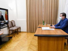 губернатор Алексей Островский принял участие в заседании Госсовета России и Совета при Президенте по стратегическому развитию и национальным проектам - фото - 1