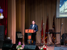 алексей Островский поздравил коллектив смоленского завода «Измеритель» с юбилеем предприятия - фото - 1