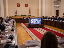 губернатор Алексей Островский принял участие в заседании Общественной палаты Смоленской области - фото - 1