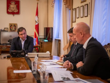 губернатор Алексей Островский провел совещание по вопросам инвестиционного развития Смоленской области - фото - 1