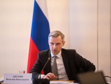 врио Губернатора Василий Анохин провел рабочее совещание с членами Администрации Смоленской области - фото - 2