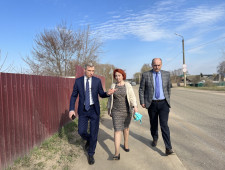 врио Губернатора Василий Анохин поручил капитально отремонтировать мост в Гагарине - фото - 1