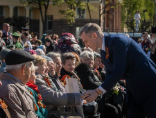 парад Великой Победы в Городе-герое Смоленске - фото - 1