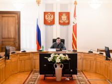 алексей Островский поручил провести праздничные мероприятия, приуроченные к 100-летию со дня рождения Ивана Ефимовича Клименко - фото - 1