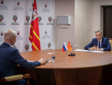 врио Губернатора Василий Анохин обсудил с Министром спорта Олегом Матыциным строительство спортивных объектов - фото - 1