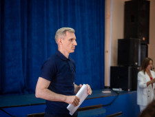 врио Губернатора Василий Анохин встретился с жителями Темкинского района - фото - 1