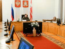 губернатор Алексей Островский провел расширенное заседание Совета по культуре, искусству и культурному наследию - фото - 1