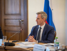 в Администрации региона обсудили исполнение поручений по итогам обращений жителей муниципалитетов - фото - 1