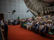 василий Анохин провел встречу с жителями Заднепровского района - фото - 1