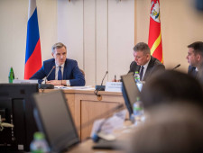 губернатор Василий Анохин проверил ход выполнения поручений по итогам поездки в Вяземский район - фото - 1