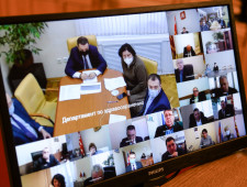 областное совещание по вопросам вакцинации населения против коронавирусной инфекции - фото - 2