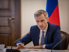 губернатор Василий Анохин подверг критике работу теплоснабжающей организации областного центра – филиала АО «Квадра» - фото - 1