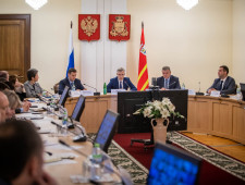 в следующем году в регионе на 30% увеличится объем поддержки малого и среднего бизнеса - фото - 1