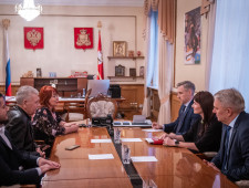 губернатор Василий Анохин встретился с руководством Федерации бокса России - фото - 1