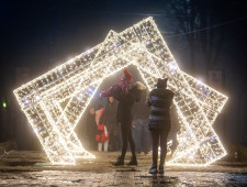 василий Анохин поручил главам муниципалитетов проработать план праздничных мероприятий в районах - фото - 1