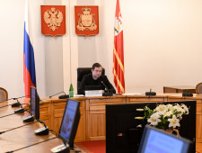 в администрации региона подвели итоги реализации в 2020 году национальных проектов «Образование» и «Демография» - фото - 1