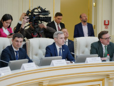 василий Анохин принял участие в заседании Группы высокого уровня Совета Министров Союзного государства - фото - 1