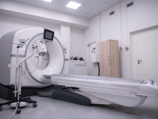 василий Анохин: Более 1 млрд рублей направляем на оснащение медицинских учреждений региона в этом году - фото - 1