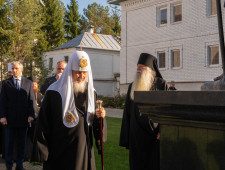 смоленскую область с Первосвятительским визитом посещает Патриарх Московский и всея Руси Кирилл - фото - 1