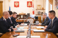 василий Анохин подписал договор о сотрудничестве на 2025-2027 гг. с "Российскими железными дорогами" - фото - 1