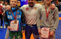 смоленские спортсмены стали чемпионами ЦФО по вольной борьбе - фото - 1