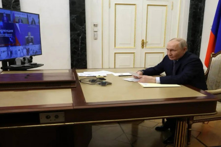 президент Владимир Путин открыл новый онкологический диспансер в Смоленске - фото - 2