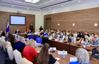 василий Анохин: «Демография – один из ключевых приоритетов нашей работы» - фото - 2