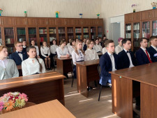 смоленские школьники приняли участие во Всероссийском открытом уроке, посвященном Дню космонавтики - фото - 1