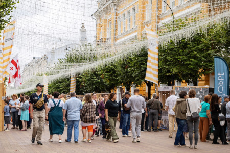 «гастролето в Смоленске»: фестиваль уличной еды — 8–9 августа - фото - 1