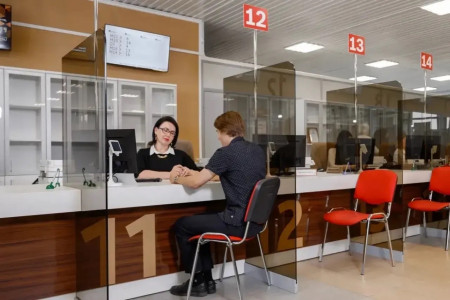 мфц оказало более 6 тысяч услуг бесплатной юридической помощи жителям Смоленска - фото - 1