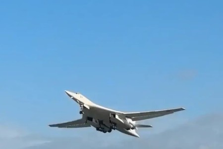 губернатор Василий Анохин поздравил смолян с Днем Военно-воздушных сил России - фото - 1