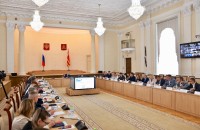 в Правительстве региона обсудили ход уборочной кампании и меры поддержки аграриев - фото - 1