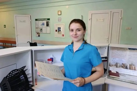 в Смоленской области продолжается укрепление кадрового потенциала системы здравоохранения - фото - 1
