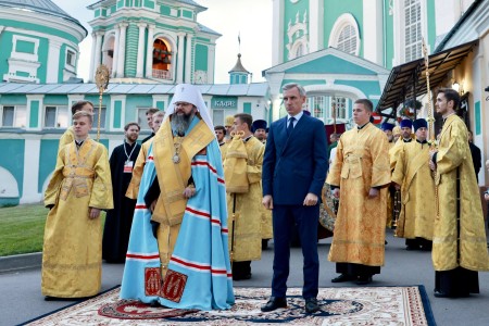 в Смоленск прибыла десница святителя Спиридона Тримифунтского - фото - 1