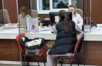 в Смоленской области в 9 отделениях МФЦ открыты специализированные окна по вопросам материнства и детства - фото - 1