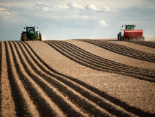 на Смоленщине стартовала весенне-посевная кампания - фото - 1