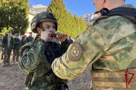 в Смоленской области прошли военно-патриотические сборы для молодёжи - фото - 1