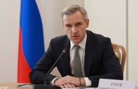 губернатор Василий Анохин поручил взять на особый контроль подключение домов к отоплению - фото - 1