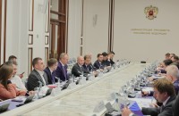 муниципалитеты Смоленской области могут подать заявки на IV Всероссийскую Премию «Служение» - фото - 1