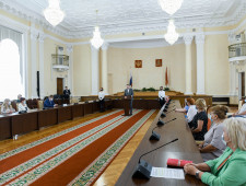 чествование лучших медицинских работников Смоленской области - фото - 1