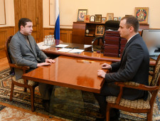 рабочая встреча Губернатора Алексея Островского с сенатором Сергеем Леоновым - фото - 1